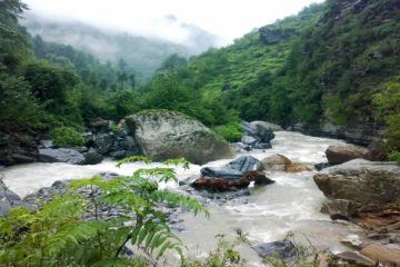 tirthan valley