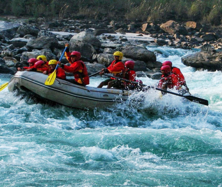 corporate-river-rafting-in-rishikesh