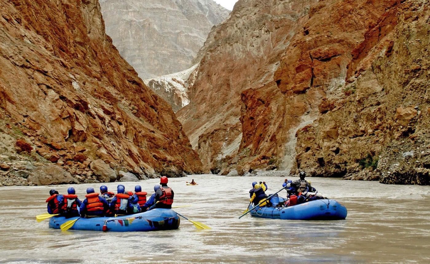 River Rafting in Ladakh – Top 10 River Rafting Destinations in India - Rishikesh, Kolad, Kullu Manali - KreedOn