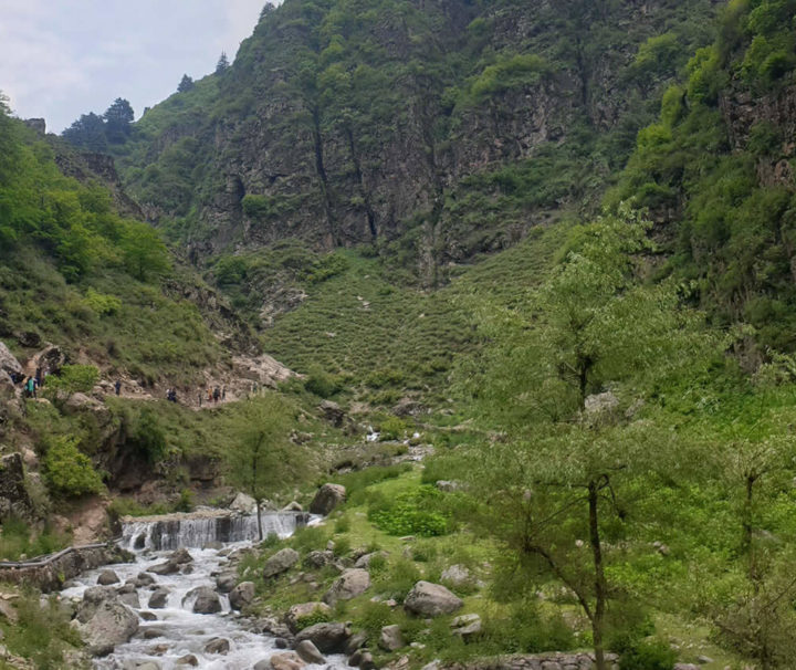 valley-of-kashmir-with-dachigam-national-park